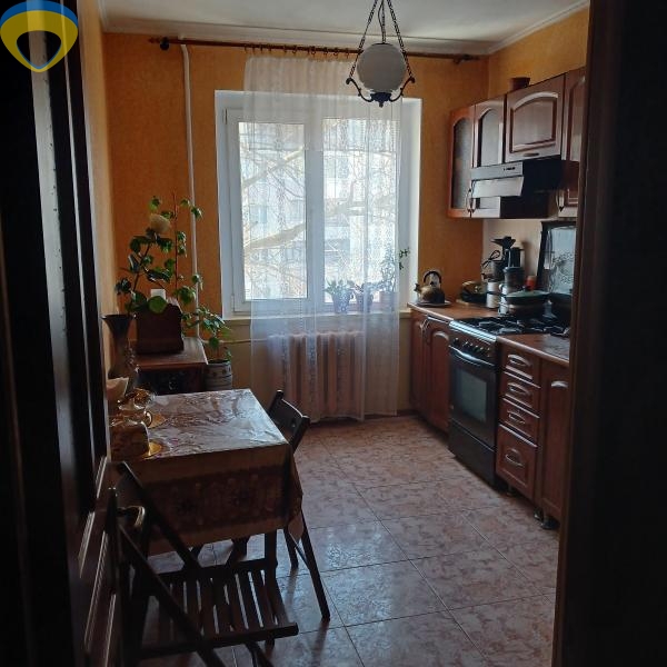 продажа трехкомнатной квартиры номер A-174734 в Киевском районе, фото номер 9